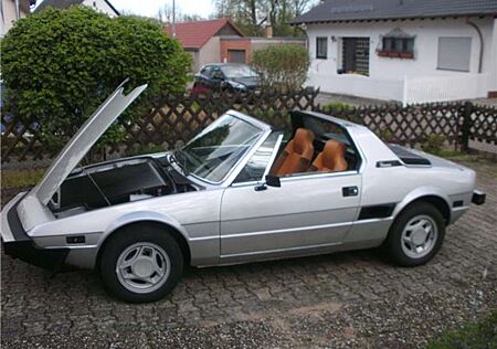 Fiat X 1/9 (1. Hand-H Kennzeichen-Leder-RadioK.-Targadach)