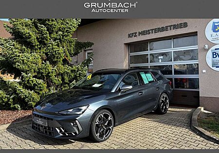 Cupra Leon VZ 2.0TSI 333PS 4Drive DSG Pano AZV Matrix Inte...