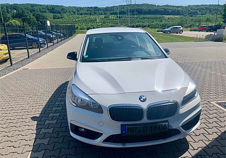 BMW 218 d Sport Line