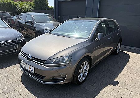 VW Golf Volkswagen Highline BMT