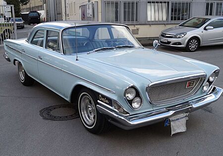 Chrysler New Yorker Newport 4dr Sedan BB