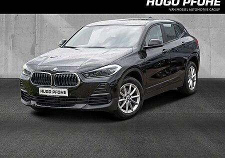 BMW X2 sDrive18i. Kamera. Driving Assist
