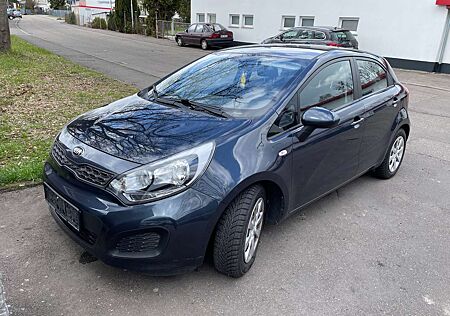 Kia Rio Attract Kein Tüv
