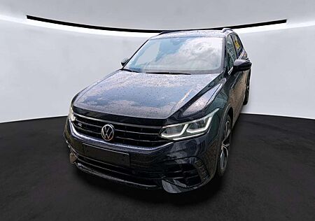 VW Tiguan Volkswagen R 4M ALL-BLACK 20Z/ACC/PANO/KAM/AKRAPOVIC