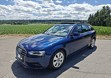 Audi A4 Ambiente quattro B&O Navi Xenon Pano Leder