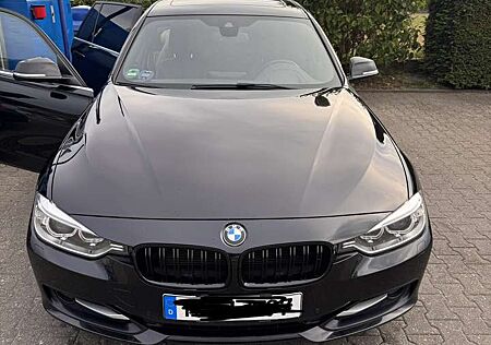 BMW 320d 320 Touring Sport-Aut. Blue Performance Sport Lin