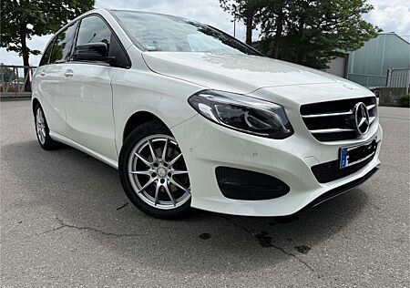 Mercedes-Benz B 220 4Matic 7G-DCT SCORE!