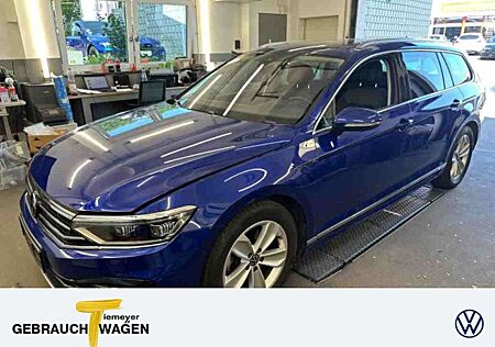 VW Passat Variant Volkswagen 2.0 TDI DSG R-LINE PANO AHK VIRTU