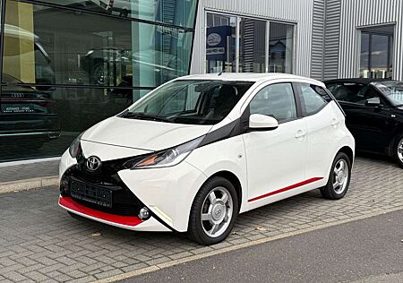 Toyota Others Aygo AYGO x-play touch Kamera Klima MFL