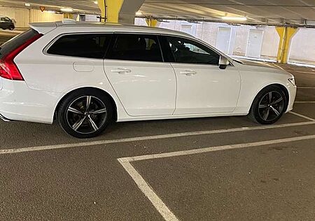 Volvo V90 D4 Geartronic R Design