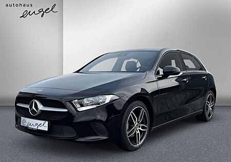 Mercedes-Benz A 180 d,NAVI,TEMPOMAT,SITZHEIZUNG,SPURHALTE,MBUX
