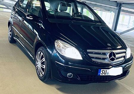 Mercedes-Benz B 200 Automatik