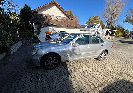 Mercedes-Benz C 180 Kompressor Classic