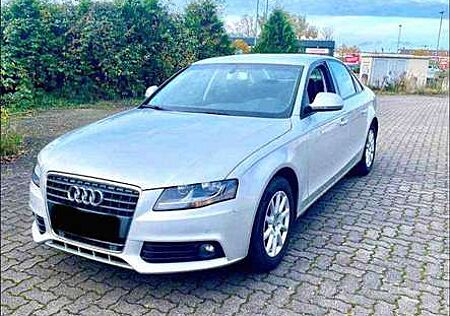 Audi A4 2.0 TDI DPF multitronic Ambiente