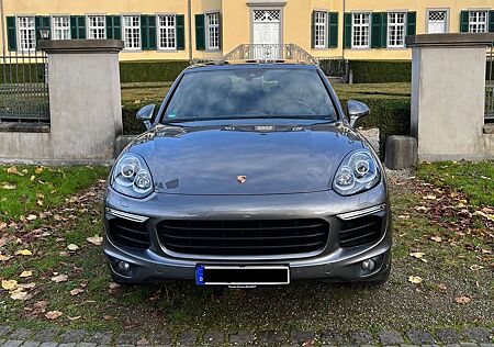 Porsche Cayenne S Diesel Tiptronic S PANO 385PS