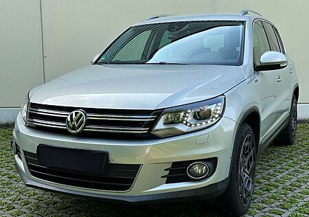 VW Tiguan Volkswagen 4Motion | 184PS | AHK | Kamera | StandH