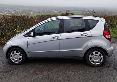Mercedes-Benz A 160 A 160BlueEFFICIENCY