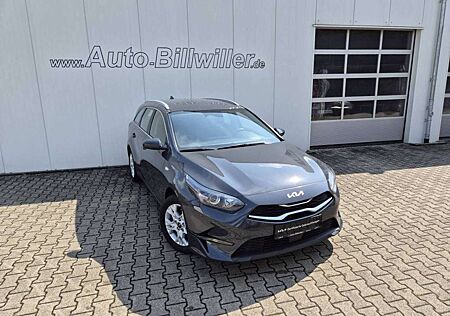 Kia Cee'd Ceed / Ceed Sportswagon 1.5 T-GDI (140 PS) ISG DCT7 Visio