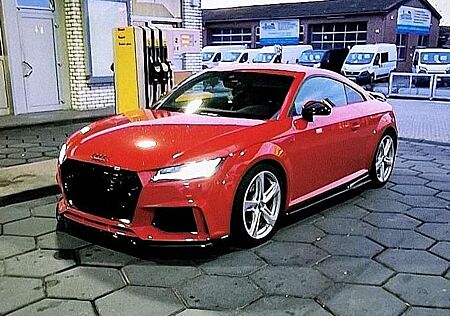 Audi TT Coupe S-Line 2.0 TFSI quattro S tronic