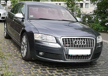 Audi A8 S8-Optik 4.2 quattro~Lang LPG-Autogasanlage