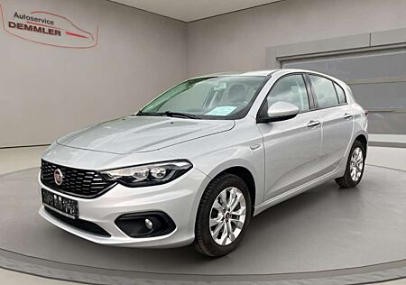 Fiat Tipo Lounge 1.6 ,Navi,Climatronic,Tempomat,Sitzheizung,