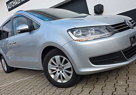 VW Sharan Volkswagen TDI+NAVI+TÜV+GARANTIE+ANHÄNG+KAMERA+SITZH