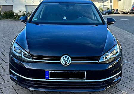 VW Golf Volkswagen Comfortline BMT/Start-Stopp