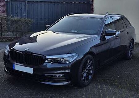 BMW 520d 520 Sport Line ACC, Spurhalt. Totew.