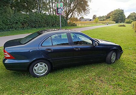 Mercedes-Benz C 180 C-Klasse Kompressor Classic Zweite Hand Rentner