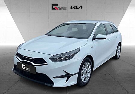 Kia Cee'd Ceed / Sportswagon Vision 1.5 T-GDI DCT7 Kamera CarPlay