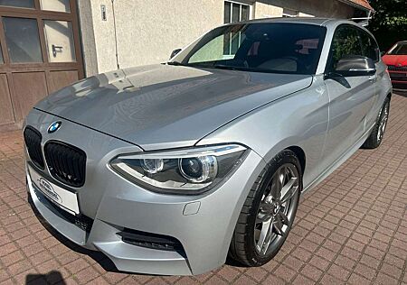 BMW 135 i*LEDER*XENON*SCHALTER*SITZHEIZUING*