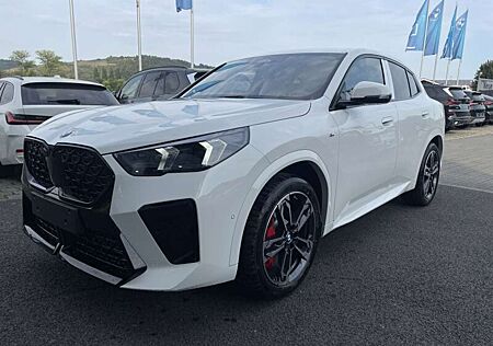 BMW X2 sDrive20i *Aktion Vorführwagen* ! *8-Fach*