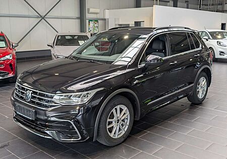 VW Tiguan Volkswagen 2.0 TDI SCR DSG R-Line AHK Navi PDC LED