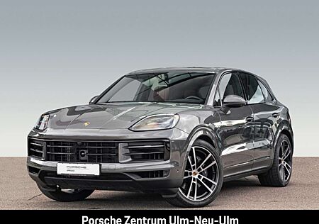 Porsche Cayenne Hinterachslenkung InnoDrive Head-Up