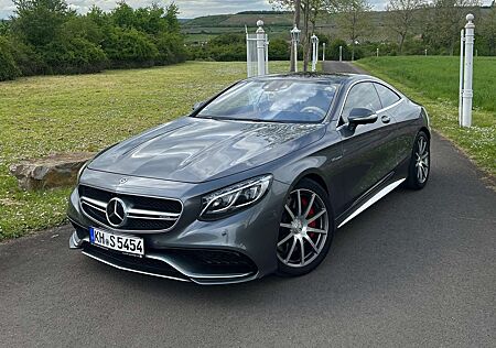 Mercedes-Benz S 63 AMG AMG S 63 Coupe 4Matic AMG Speedshift 7G-MCT