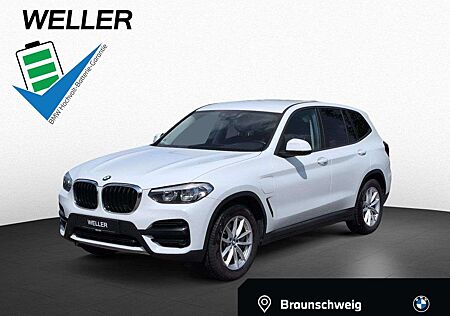 BMW X3 xDrive 30e Advantage LiveCock+ DAB LED AHK Navi