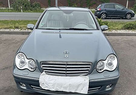 Mercedes-Benz C 320 (203.064)