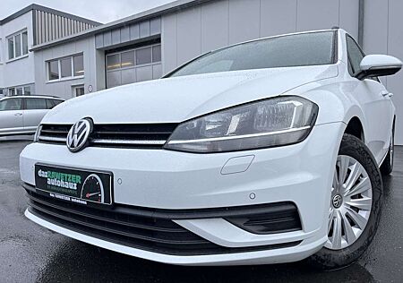 VW Golf Volkswagen Variant 1.6 TDI AHK PDC SHZ Klima