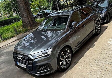Audi Q7 55 TFSI e quattro tiptronic S line