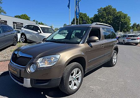 Skoda Yeti ELEGANCE/2.HAND/KLIMAAUT/PDC/SHZ/ALU/AHK/S.HEFT!