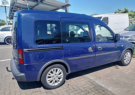 Opel Combo Kombi Business 111 Jahre