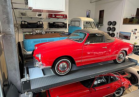 Volkswagen Karmann Ghia 1200 cabrio Oldtimer