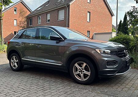 VW T-Roc Volkswagen 1.5 TSI ACT OPF Sport