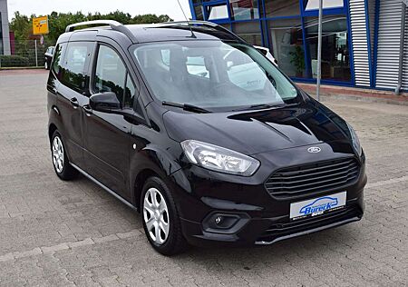 Ford Tourneo Courier Trend / SHZ / Zahnriemen NEU