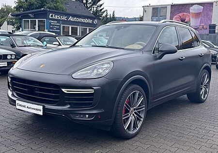 Porsche Cayenne Turbo