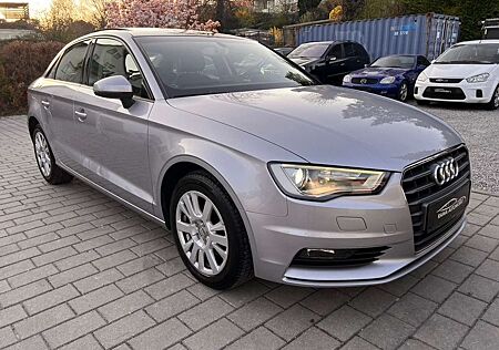 Audi A3 Lim attraction 2.0 NAVI PANO PDC SHZ EURO 6