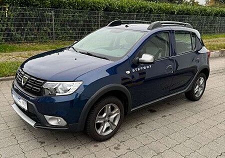 Dacia Sandero TCe 90 Stepway / Automatik / Navi / AHK