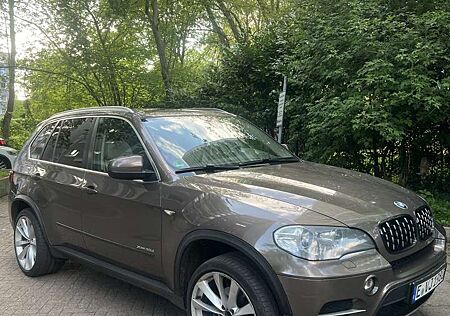 BMW X5 xDrive30d Edition Exclusive 7 Sitzen