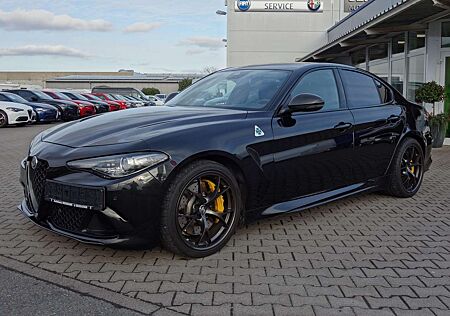 Alfa Romeo Giulia Quadrifoglio *Harman-Kardon/ACC/Leder-Alcantara*