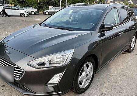 Ford Focus Turnier 1.0 EcoBoost Start-Stopp-System